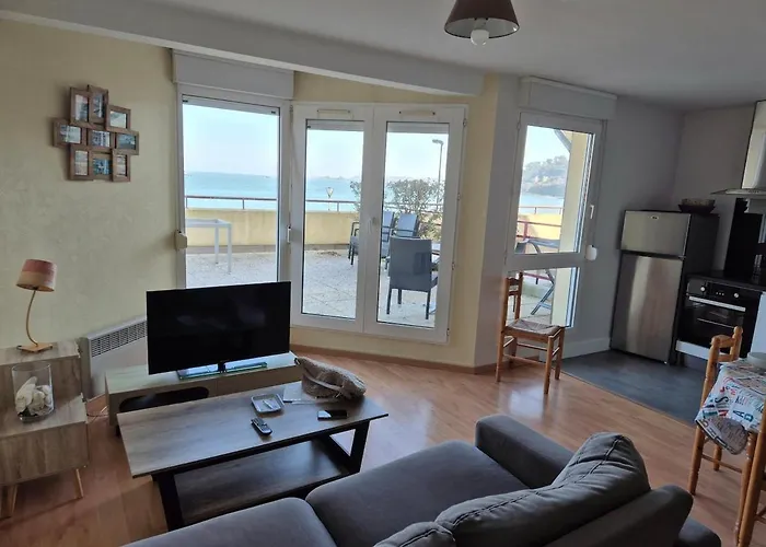 Plage Et Terrasse A Vos Pieds